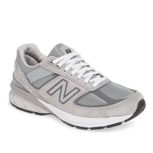 New Balance 990v5 Women's Sneakers..Size 10